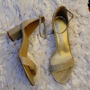 Pizz Annu gold glitter open toe ankle strap low block chunk 2.6" heel 8.5 NEW…